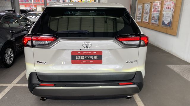 RAV4 2.0  第6張相片