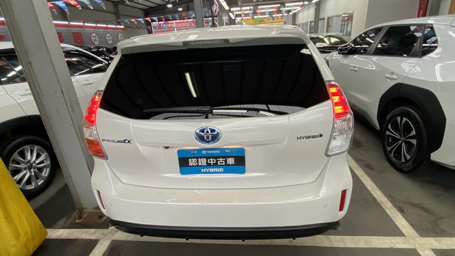 PRIUS α 1.8  第6張相片