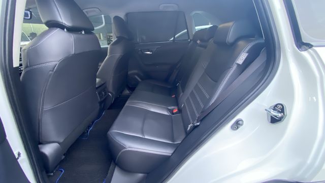 RAV4 2.0  第8張相片