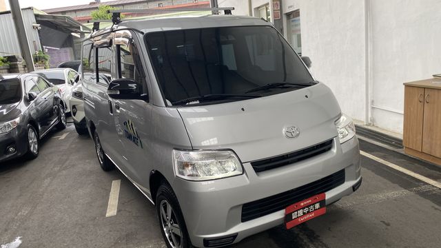 TOWN ACE VAN 5人  第3張相片