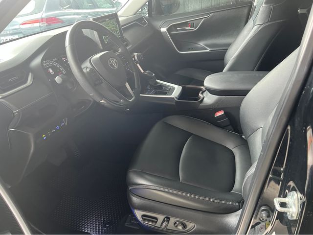 RAV4 2.0  第9張相片
