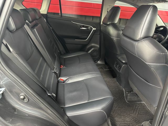 RAV4 2.0  第8張相片