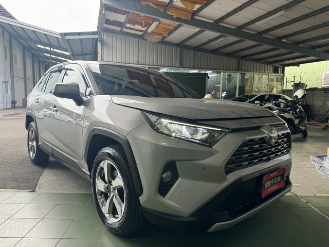 RAV4 2.0  第3張相片