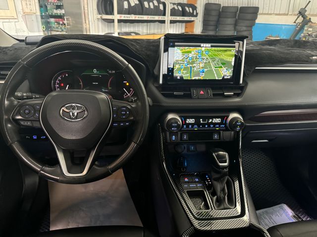 RAV4 2.0  第10張相片