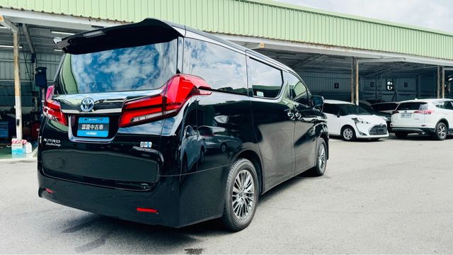 ALPHARD 2.5HV 4WD  第5張相片