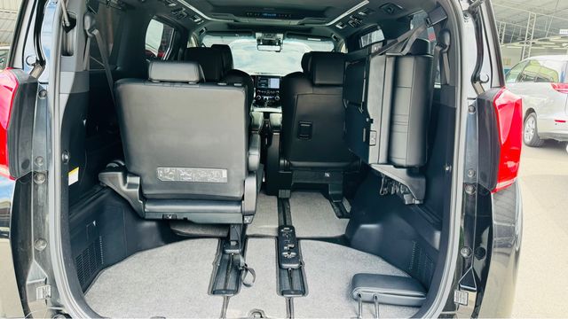 ALPHARD 2.5HV 4WD  第10張相片