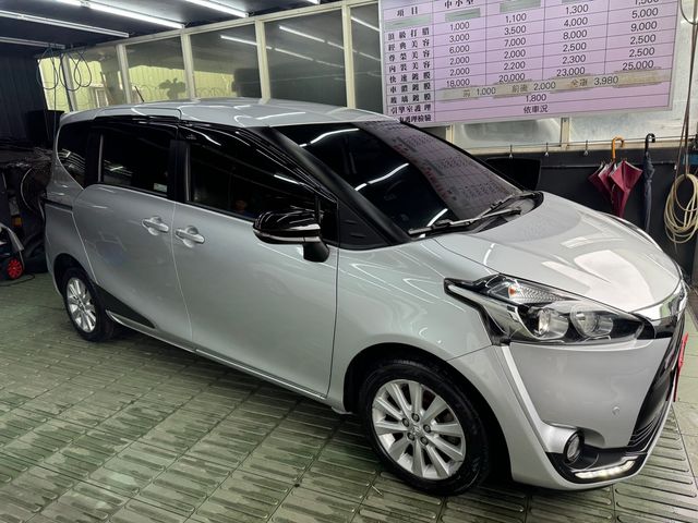 SIENTA 1.8  第4張相片