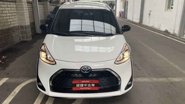 SIENTA 1.8  第2張相片