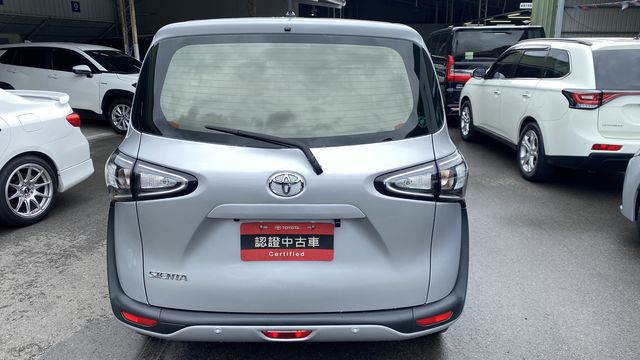 SIENTA 1.8  第6張相片