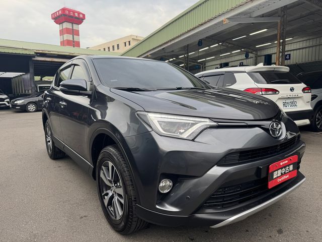 RAV4 2.0  第3張相片