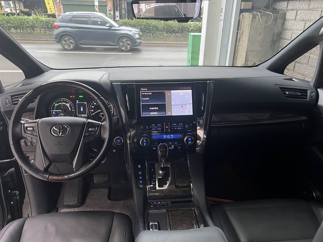 ALPHARD 2.5HV 4WD  第8張相片