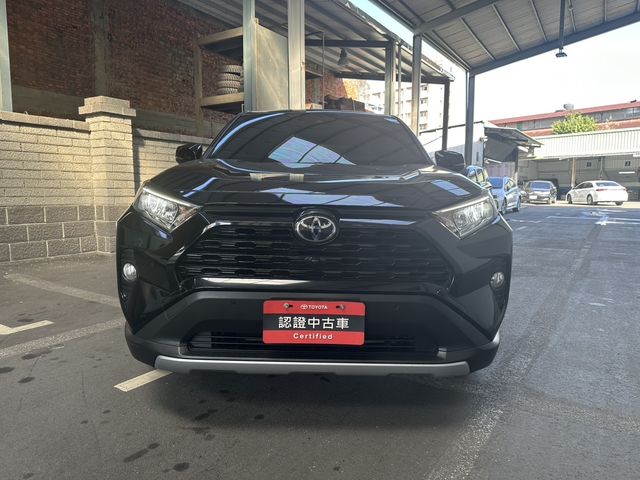 RAV4 2.0  第2張相片