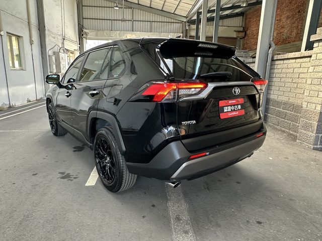 RAV4 2.0  第7張相片