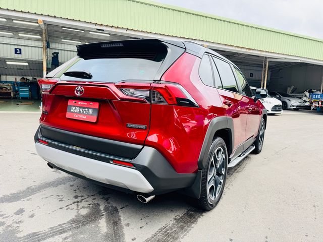 RAV4 2.0  第5張相片