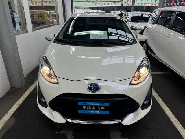 PRIUS C 1.5  第2張相片