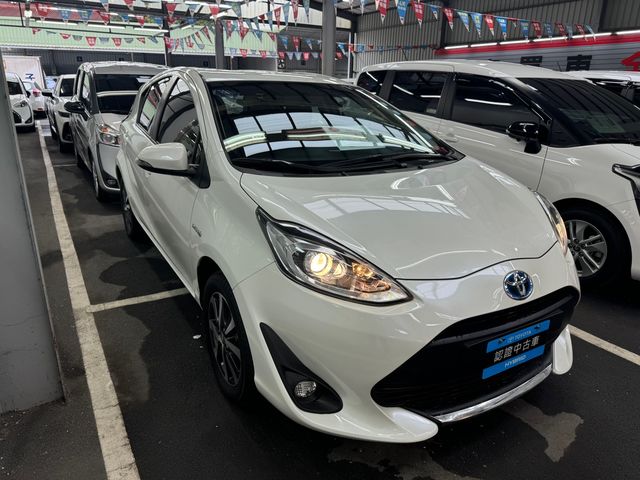 PRIUS C 1.5  第3張相片