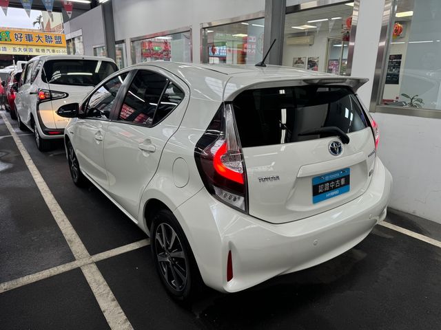 PRIUS C 1.5  第4張相片
