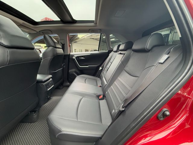 RAV4 2.5HV 4WD  第8張相片