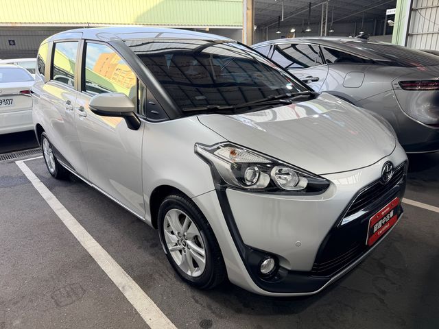 SIENTA 1.8  第3張相片