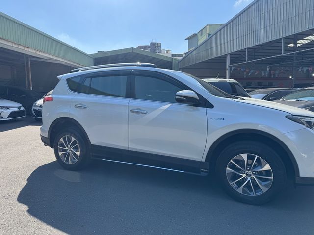 RAV4 2.5 HV  第4張相片