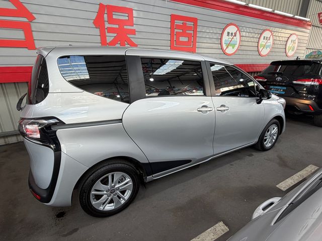 SIENTA 1.8  第4張相片