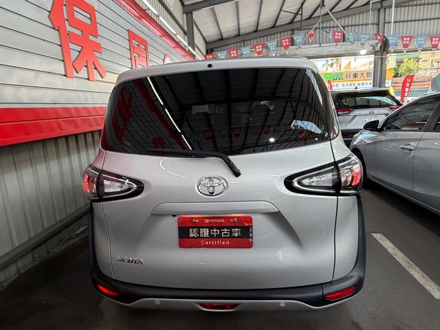 SIENTA 1.8  第6張相片