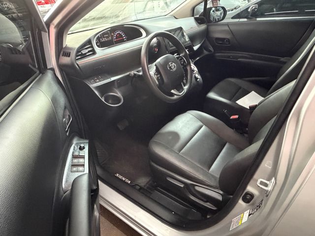 SIENTA 1.8  第7張相片