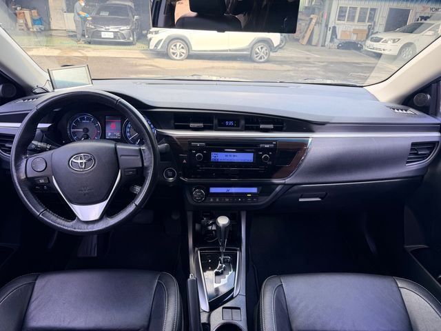 ALTIS 1.8  第7張相片