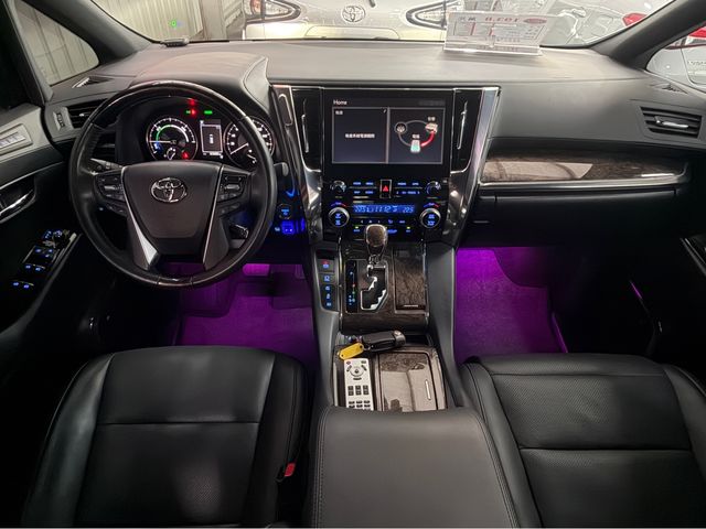 ALPHARD 2.5HV 4WD  第9張相片