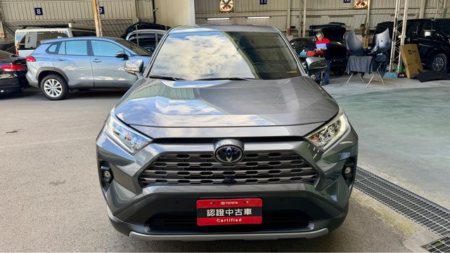 RAV4 2.0  第2張相片