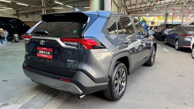 RAV4 2.0  第5張相片