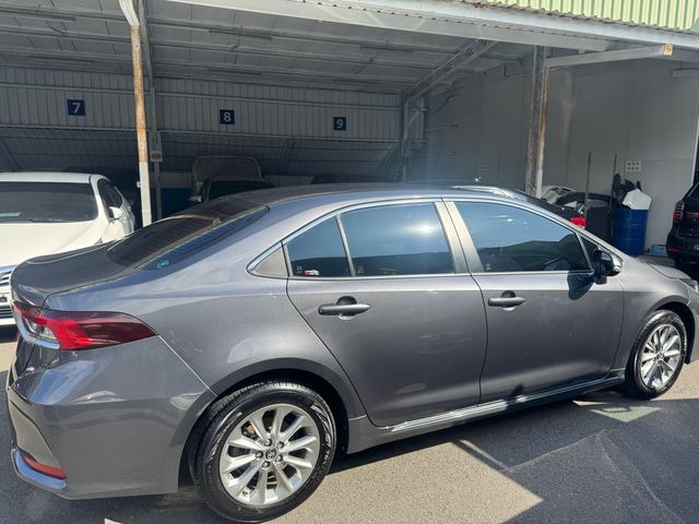 ALTIS 1.8  第4張相片