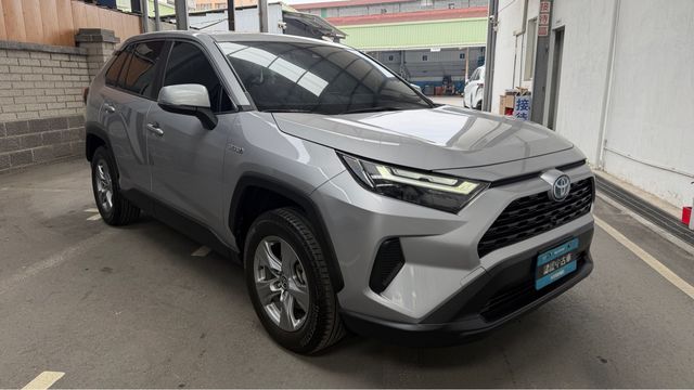 RAV4 2.5 HV  第3張相片