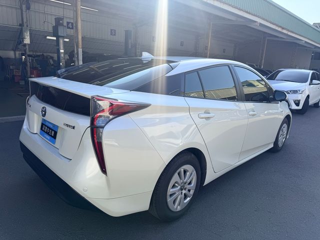 PRIUS 1.8  第5張相片