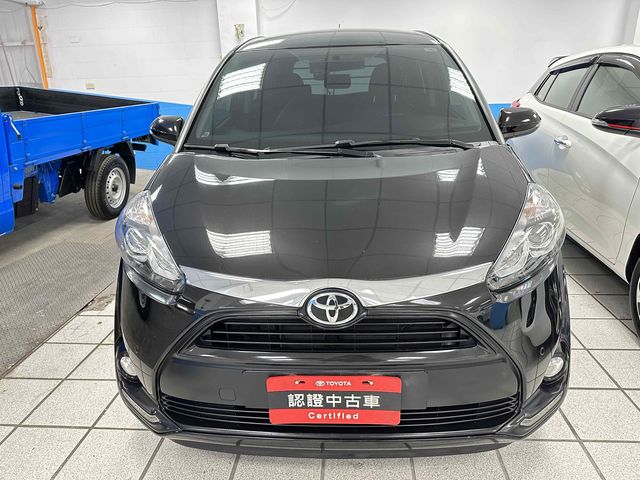 SIENTA 1.8  第2張相片