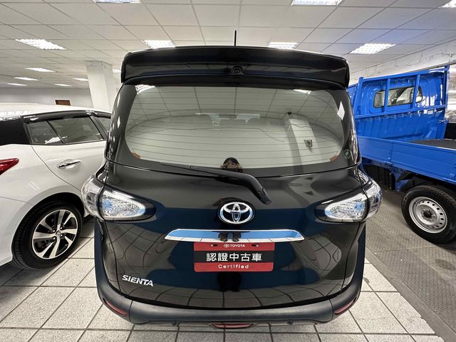 SIENTA 1.8  第6張相片