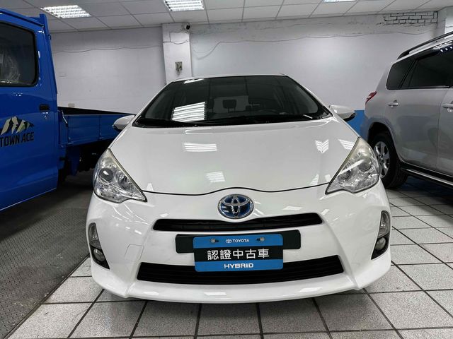PRIUS C 1.5  第2張相片