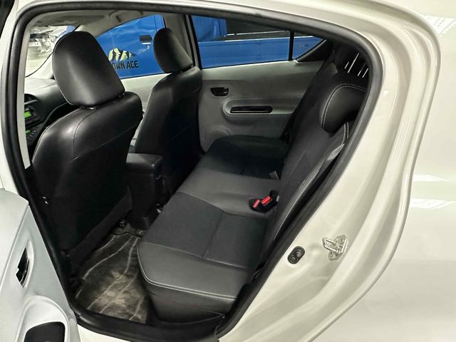 PRIUS C 1.5  第8張相片
