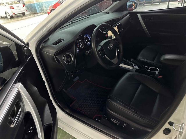 ALTIS 1.8  第9張相片
