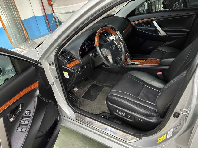 CAMRY 2.4G  第9張相片