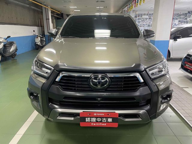 HILUX 2.8  第2張相片