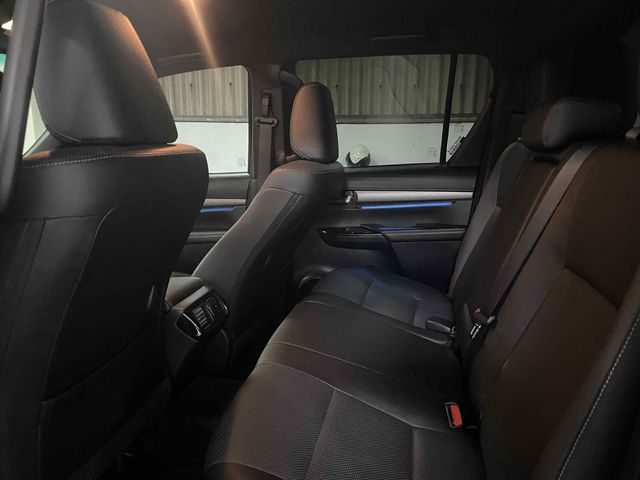 HILUX 2.8  第8張相片