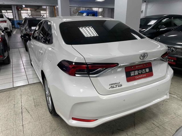 ALTIS 1.8  第6張相片