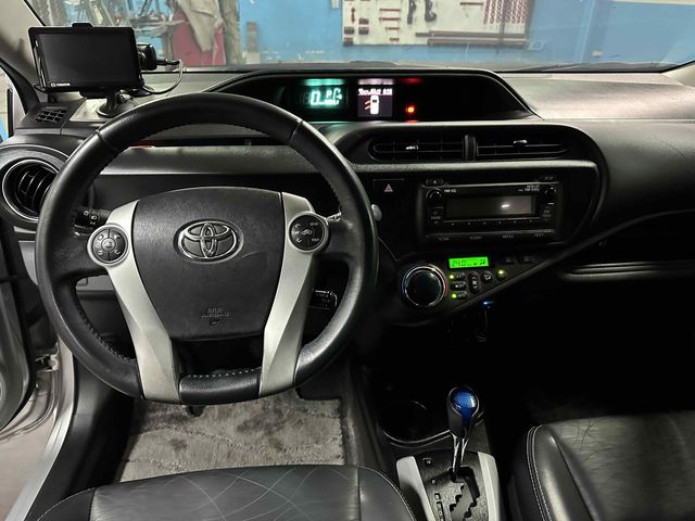 PRIUS C 1.5  第7張相片