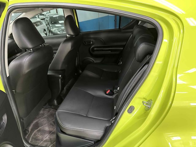 PRIUS C 1.5  第8張相片