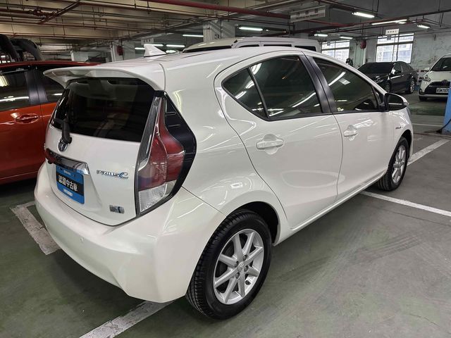 PRIUS C 1.5  第5張相片