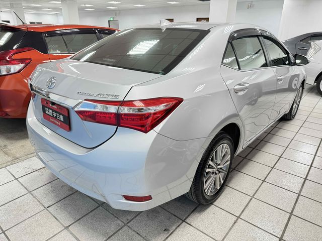 ALTIS 1.8  第4張相片