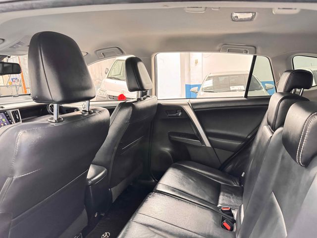 RAV4 2.0  第8張相片