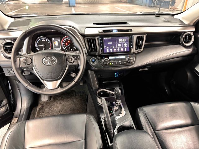 RAV4 2.0  第9張相片