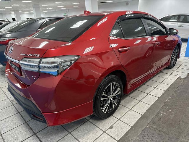 ALTIS 1.8  第5張相片